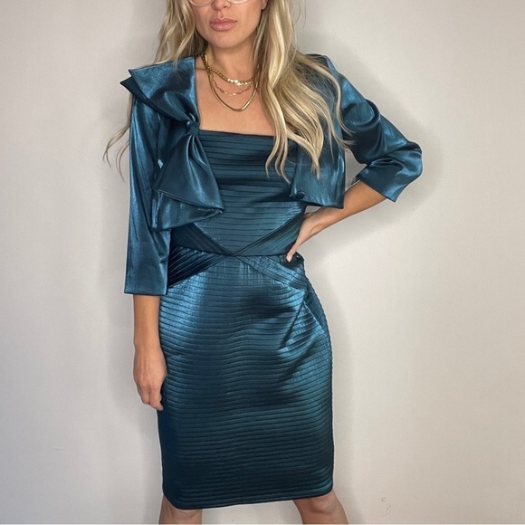 Adrianna Papell Teal Shimmer Dress and Jacket Set - Picture 4 of 13
